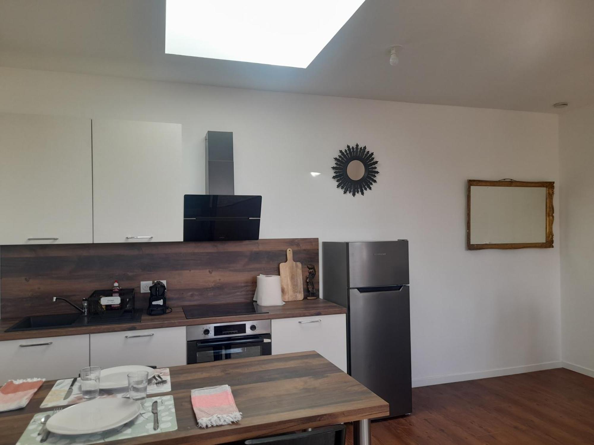 Appart Dans Petit Chateau En Centre Ville Lagny Eksteriør billede