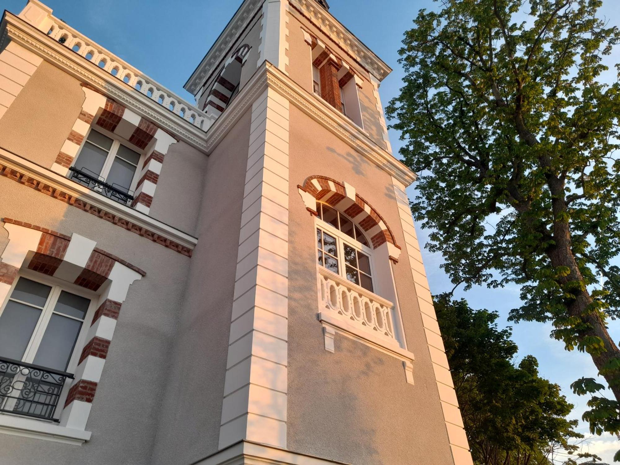 Appart Dans Petit Chateau En Centre Ville Lagny Eksteriør billede